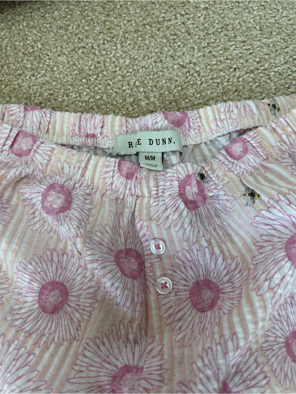 Rae Dunn Pajama Shorts Seersucker Size Medium Lot of 2 - Picture 6 of 9